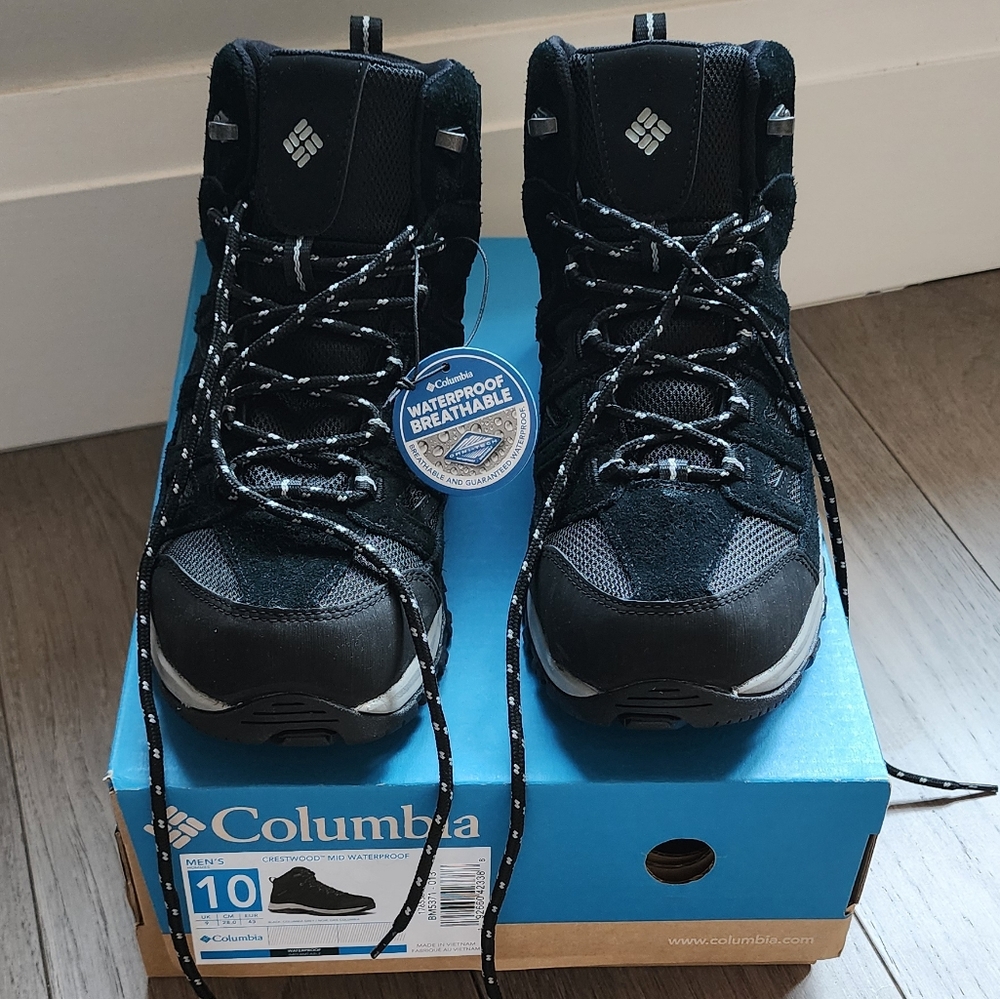 NWT Columbia Men's Crestwood Mid Omni-Tech Waterpoof Hiking Boots